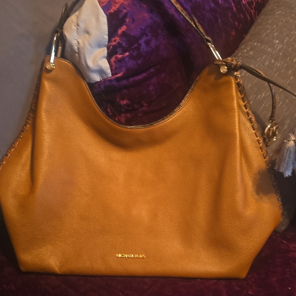 Michael Kors Mustard Leather Shoulder Bag